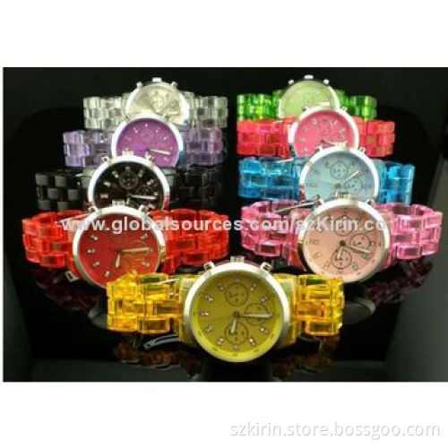 Fashion watch with plastic band and Japan movement/dial with index, gold-plated case